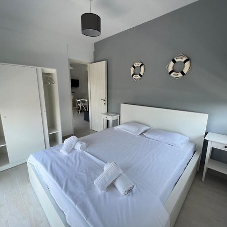 La Casa Al Mare Aparthotel Mola Kalyva Exterior photo